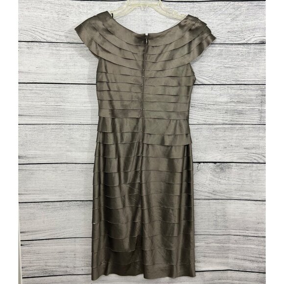 London Times Tiered Satin Sheath Dress With Flower Detail, Size 6 - Picture 2 of 2
